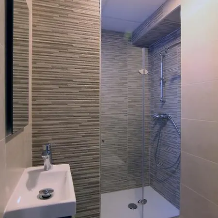 Triana Apartment *